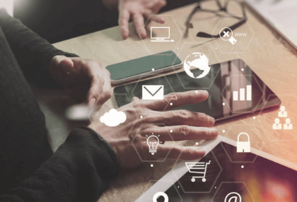 Cum pot obține informații despre magazinele de vânzare cu amănuntul la sediul central?